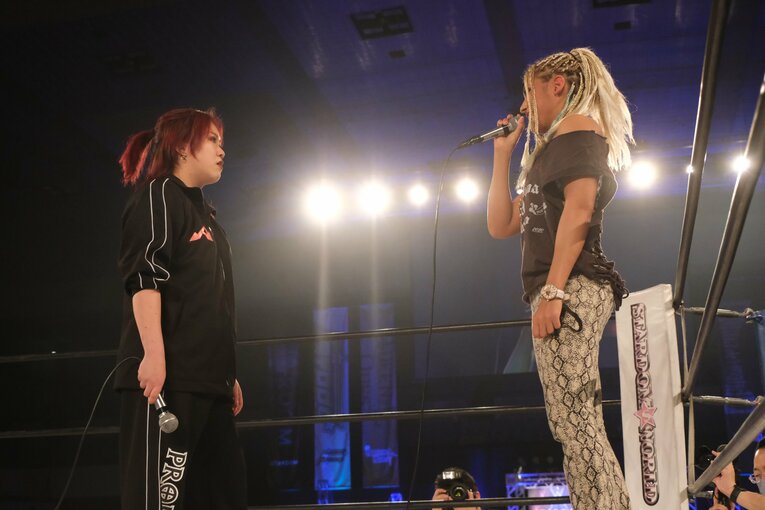 1月29日、スターダム名古屋大会に乗り込んだプロミネンス