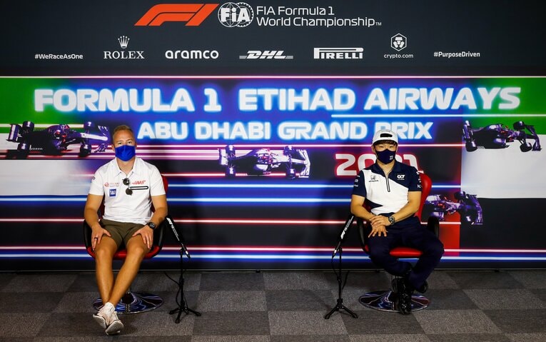 角田裕毅と　©Red Bull Content Pool