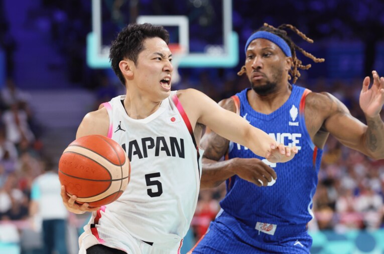 残り16秒で4点リード、大金星を逃したフランス戦。チーム最多得点を挙げた河村勇輝 ／ photograph by JMPA