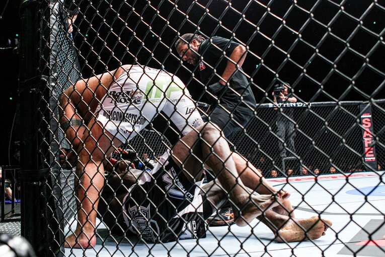 ミルコ・クロコップにも勝利したシーク・コンゴに1RTKO勝ち　©Susumu Nagao