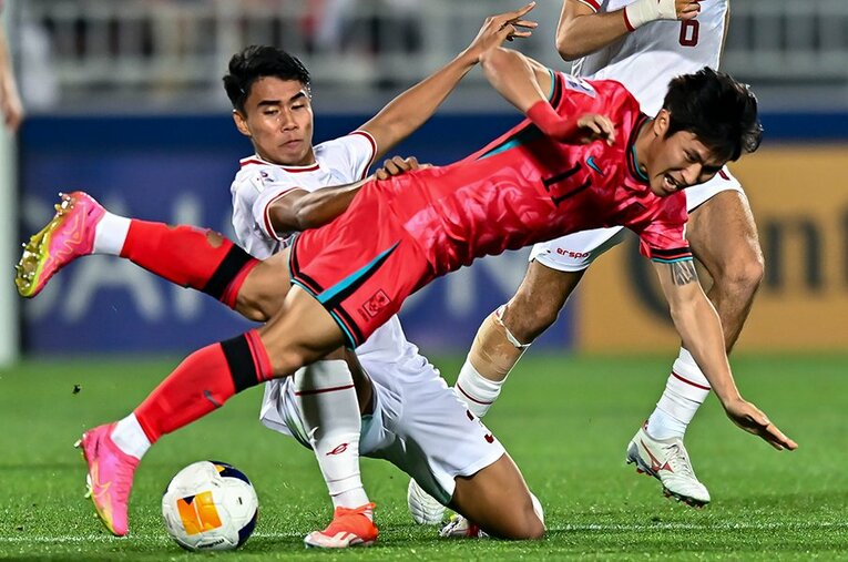 韓国が五輪出場権を逃した衝撃の一戦だが、進境著しいインドネシアにもブラジル人記者は注目していた ／ photograph by NurPhoto/Getty Images