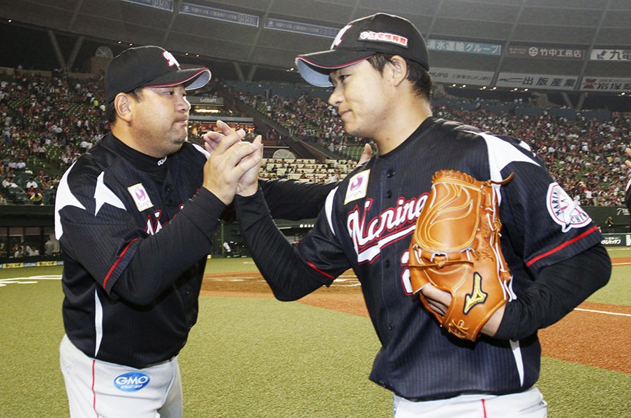 上原浩治の20勝には届かずとも。ロッテ酒居知史“閉幕一軍”の充実。<Number Web> photograph by Kyodo News