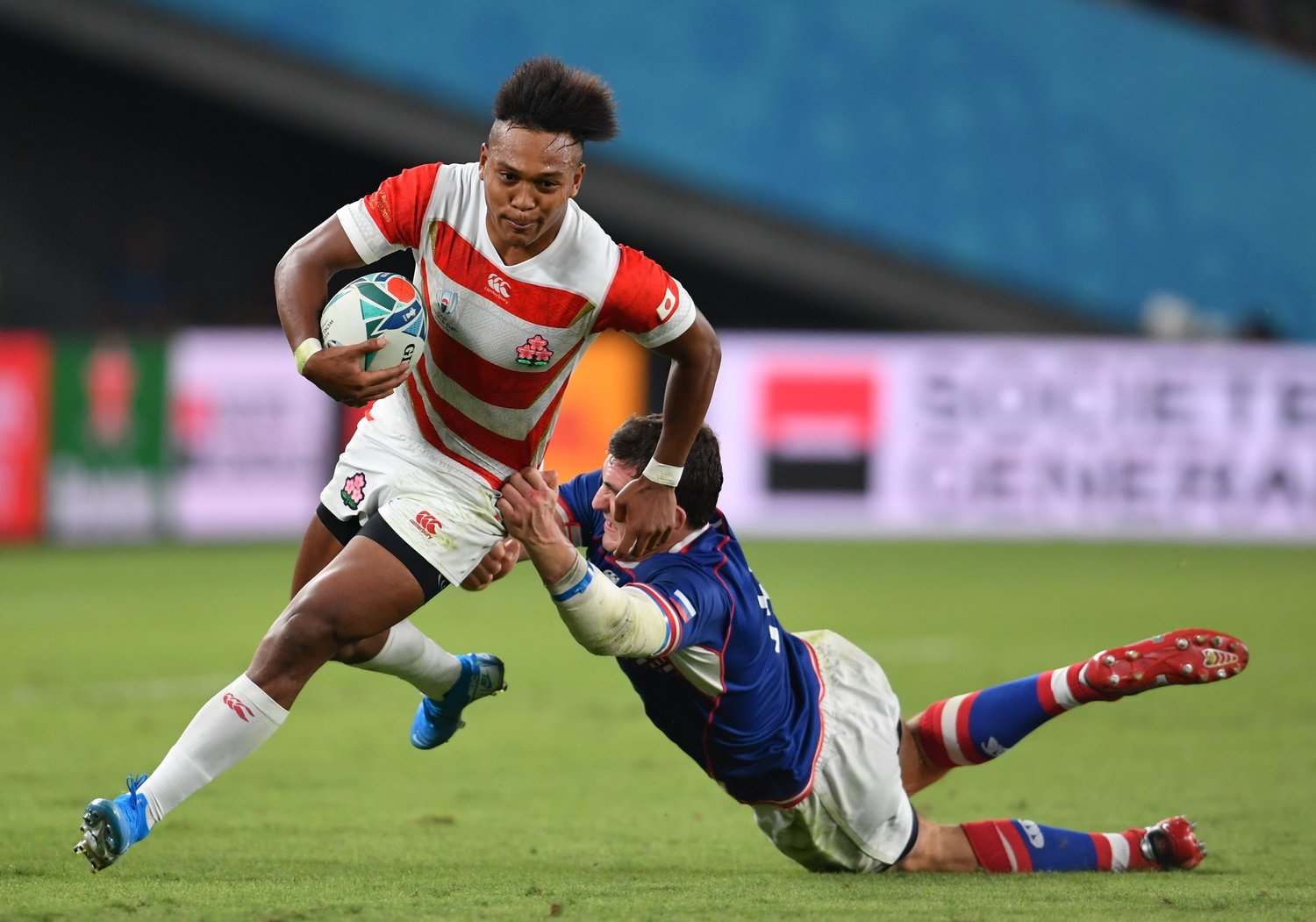 松島は30歳で2023年のラグビーW杯を迎える。写真はハットトリックを決めた前回大会のロシア戦 ©Getty Images