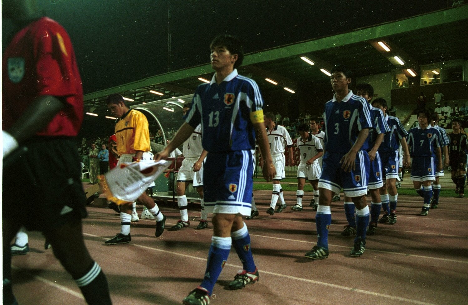 ワールドユースでもキャプテンとなった小野　©AFLO