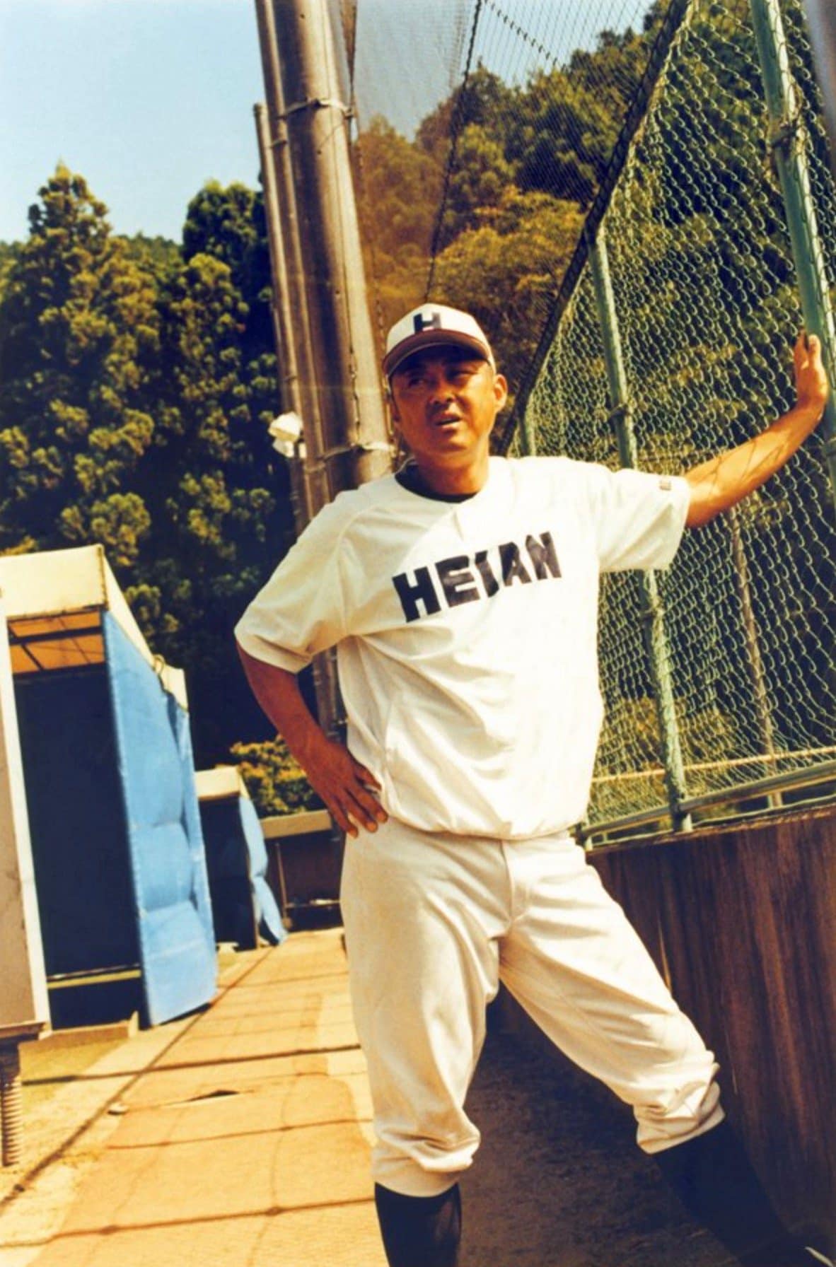 川口知哉（かわぐち・ともや）／1979年8月25日生、京都府出身。平安高で'97年春夏連続甲子園出場。'98年ドラフト1位でオリックスに入団。2004年に引退。'10年から指導者として女子プロ野球に携わり、'22年から母校のコーチとなり、今春に監督に就任　©Naohiro Kurashina