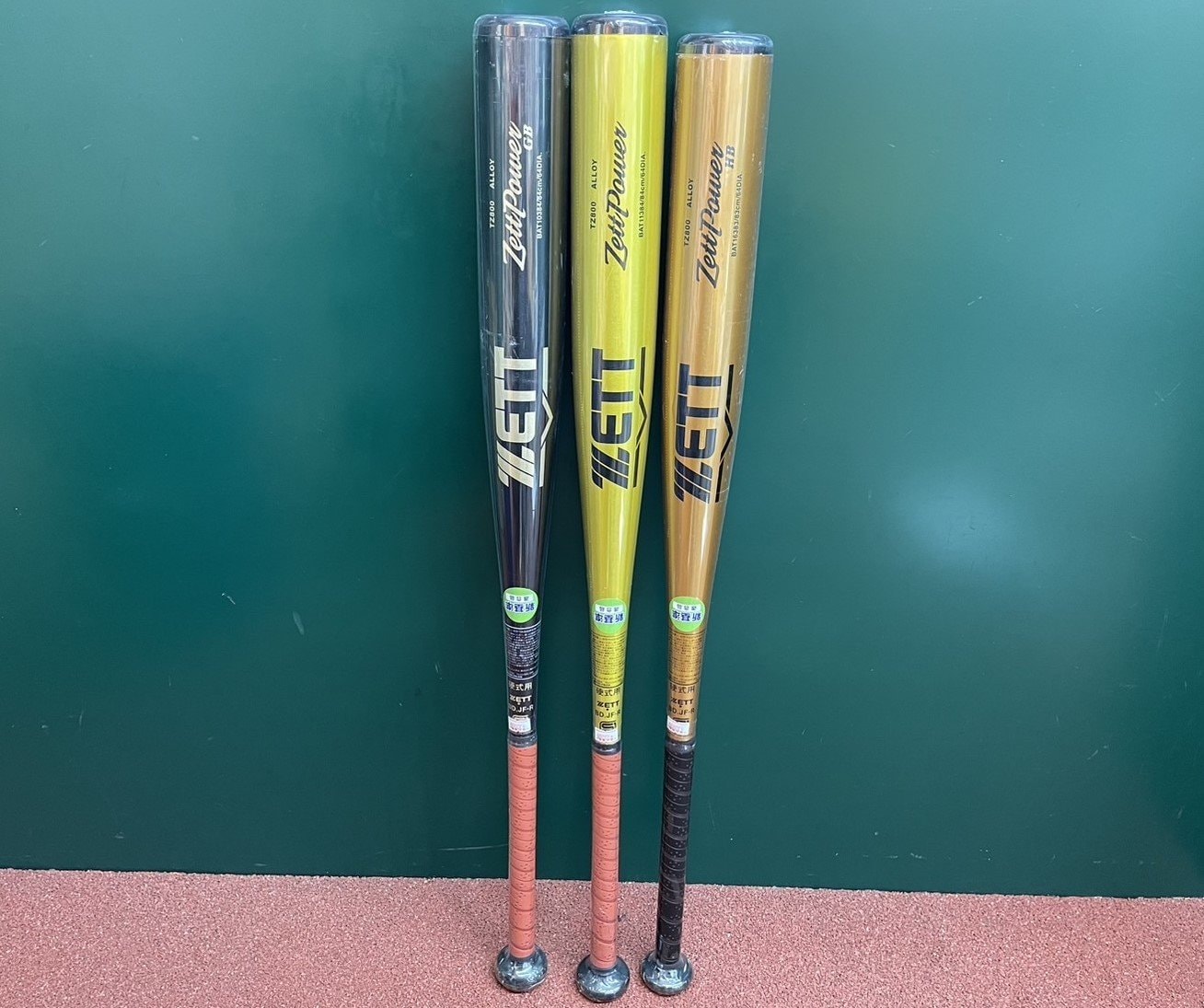 ゼットパワー。今夏の甲子園におけるバットのシェア率はゼットが33.6％。ゼットがシェア1位になったのは史上初とみられる