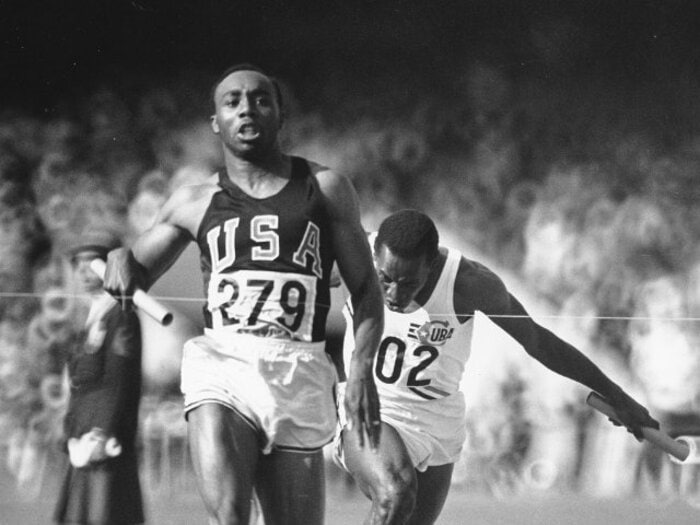 「黒人のためのボイコット」を求められても、人類初9秒台の黒人選手は五輪に出場した…ジム・ハインズが明かした“同調圧力に屈しなかった理由”＜追悼＞＜Number Web＞ photograph by AP/AFLO