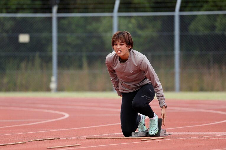 現在3年生の青山。昨年前十字靭帯断裂という大ケガを負ったが、リハビリを経て今年11月に競技に復帰した　©Shigeki Yamamoto
