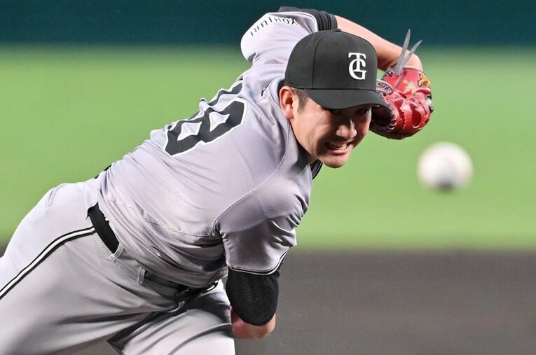 復活のシーズンとなった菅野智之。35歳にしてのMVPと沢村賞ダブル受賞はあり得るか ／ photograph by JIJI PRESS