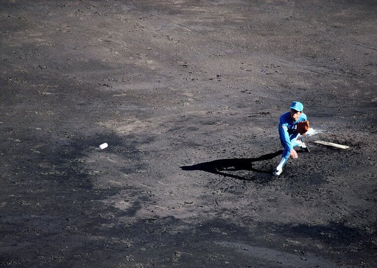 8位　郭泰源1988 ©Number