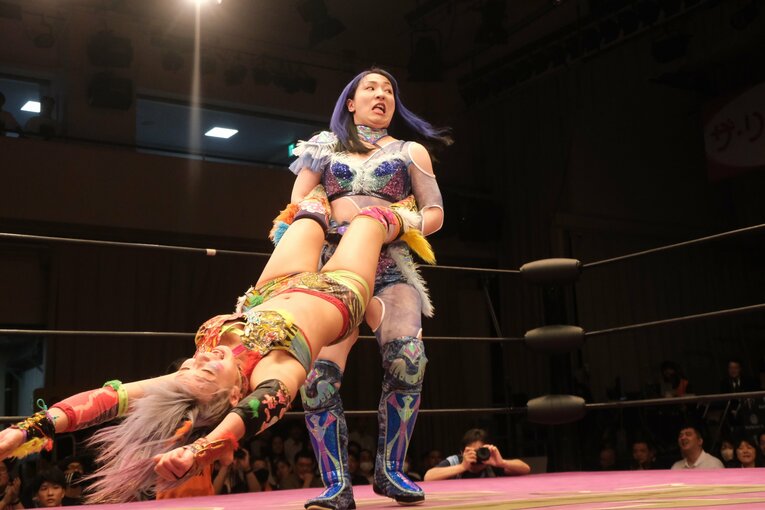 「スターダムとかマリーゴールド、負けてられない」人気女子レスラー、ウナギ・サヤカが異例の後楽園“2度目の自主興行”へ…最終目標は“あの大会場”(114)