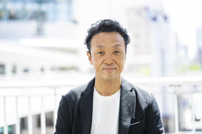 今年で52歳を迎える本田泰人　©︎Manabu Yamabe