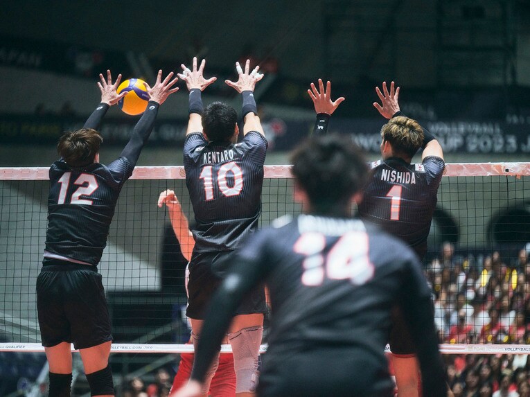 高橋藍、高橋健太郎、西田有志（パリ五輪予選トルコ戦）©︎Yuki Suenaga