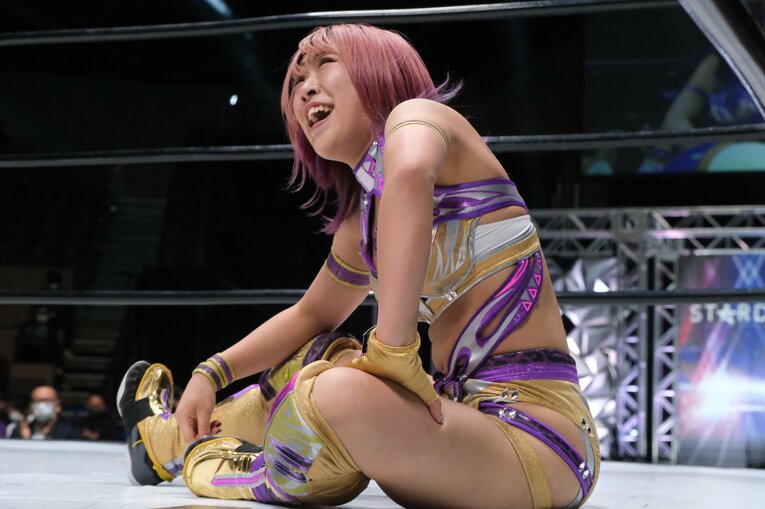 〈スターダム〉“永遠のライバル”キッドとAZMがついに激突…王座戦3wayマッチを前にAZM「同じリングにいるだけで楽しい」(16)