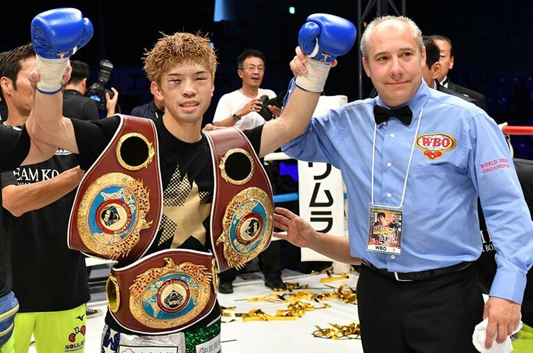 木村との世界戦に勝利後、田中は3度防衛し王座を返上。階級を上げて井岡一翔とのビッグマッチが予定されている。現在まで15戦15勝(9KO) 無敗。 ／ photograph by Hiroaki Yamaguchi