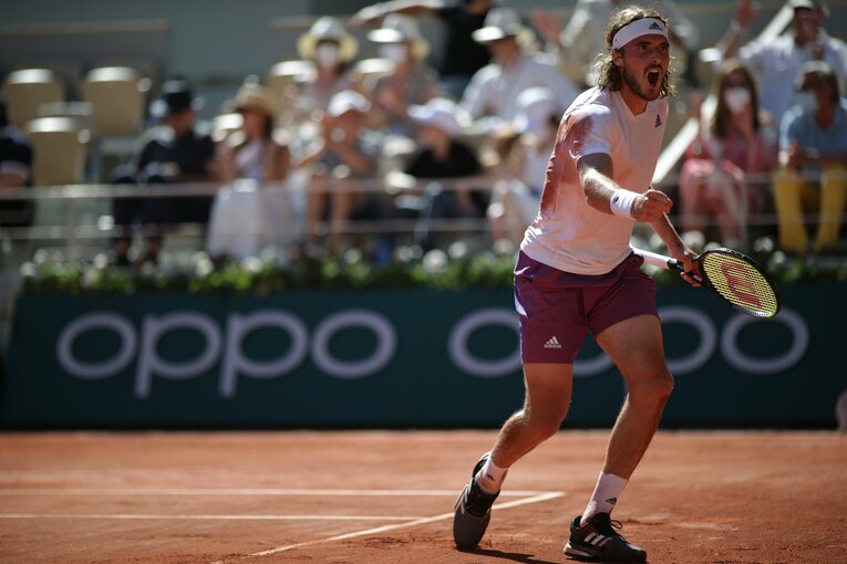 先日の全仏決勝で惜しくもジョコビッチに敗れたチチパス。それでも準優勝という快挙だったが、自国ギリシャでの評価はそれほど高くなかったという　©Hiromasa Mano