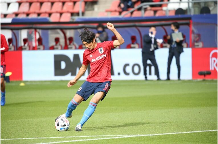 久保建英もまずまず…森保J、カメルーン戦が物足りなくも「価値があった」理由と3バックの意味(60) ／ photograph by JFA