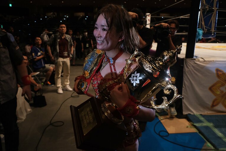 「泣いてんじゃねえ！ってビンタしたけど…」WWEから帰還したSareeeが日本で目指す“プロレス”とは？「ライバルはいればいるほど面白い」(45)