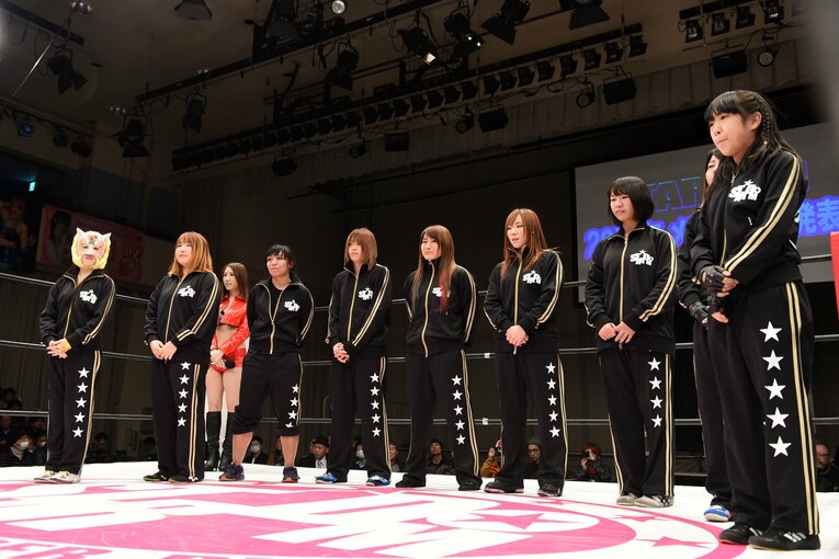 2016年1月、ジャージ姿の初々しいスターライト・キッド