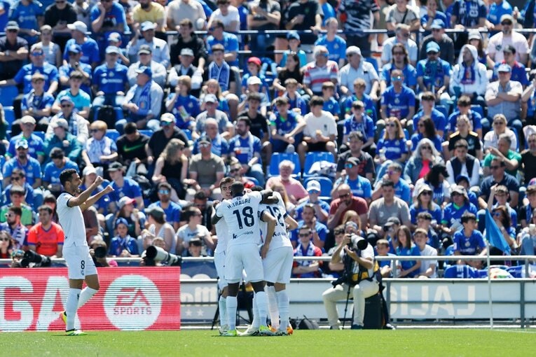 「タケ、好きだけど少し疲れてるのかな」“サブ続き”久保建英に少年ファンがホンネも…“マドリー戦で完全復調”をカメラマンが期待するワケ(7)