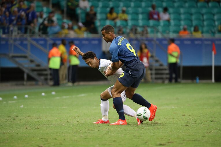 リオ五輪本戦での室屋　©JMPA