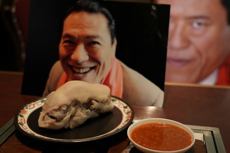 猪木が愛した『一番館』の豚足