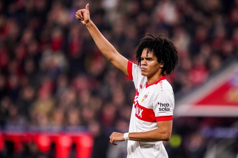 シュツットガルトでポジションをつかみつつある20歳のチェイス・アンリ　©Getty Images