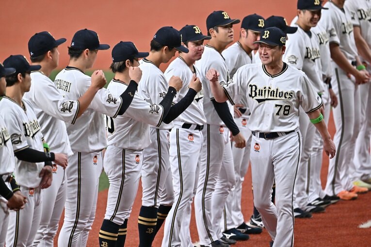 日本シリーズの試合前セレモニーで　©︎Nanae Suzuki