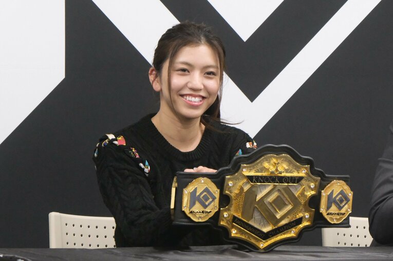 ぱんちゃん璃奈が13戦全勝で文句なしの「トップファイター」に…それでも“若い女子選手ならでは”の偏見、SNS誹謗中傷との闘いが続く(49)