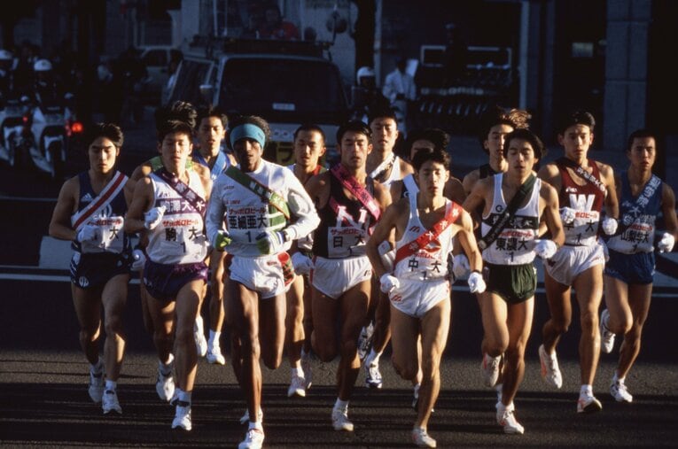 102回大会から30年前、1996年には今と同じようで少し違う箱根駅伝があった……！　実際に出走した筆者が記憶をたどってご紹介します ／ photograph by JMPA