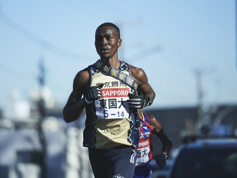 東国大・Y・ヴィンセント　(C)Yuki Suenaga