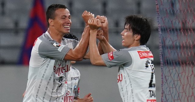 フロンターレ、多摩川クラシコ完全制圧!大島豪快ミドル&長谷川2発など前半4発で圧倒。
