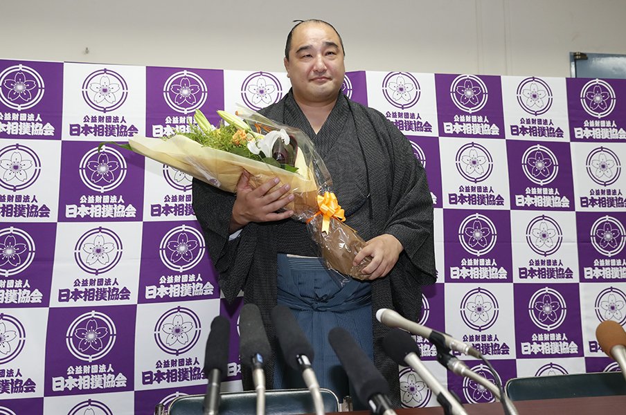 武蔵丸の名古屋場所総括。4大関に喝。引退・安美錦は「お疲れ様!」。<Number Web> photograph by Kyodo News
