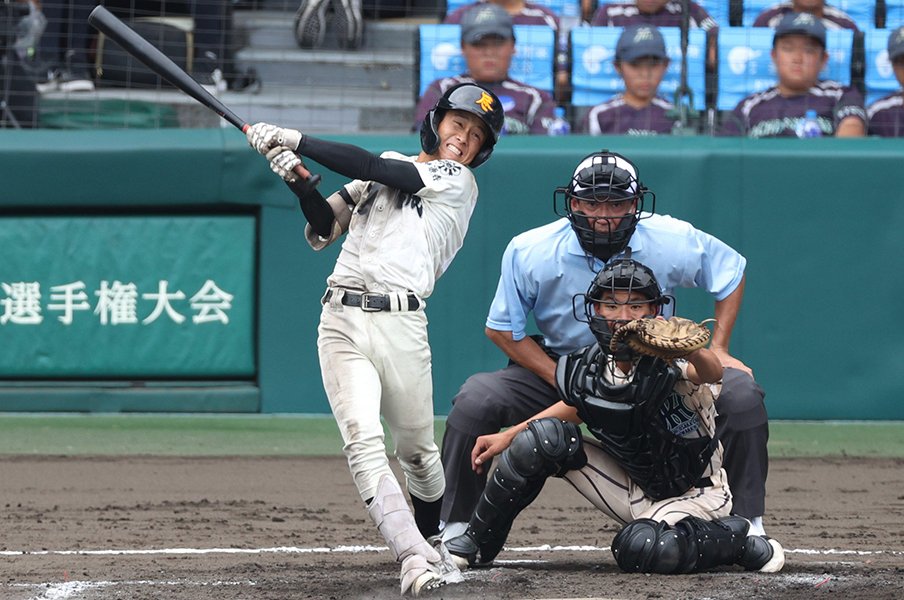体重50～60キロ台でも“飛ばないバット”でも甲子園優勝校と打ち合える…「なでるスイングではなく」「つないでいけば」胸を張った敗戦校＜Number Web＞ photograph by JIJI PRESS