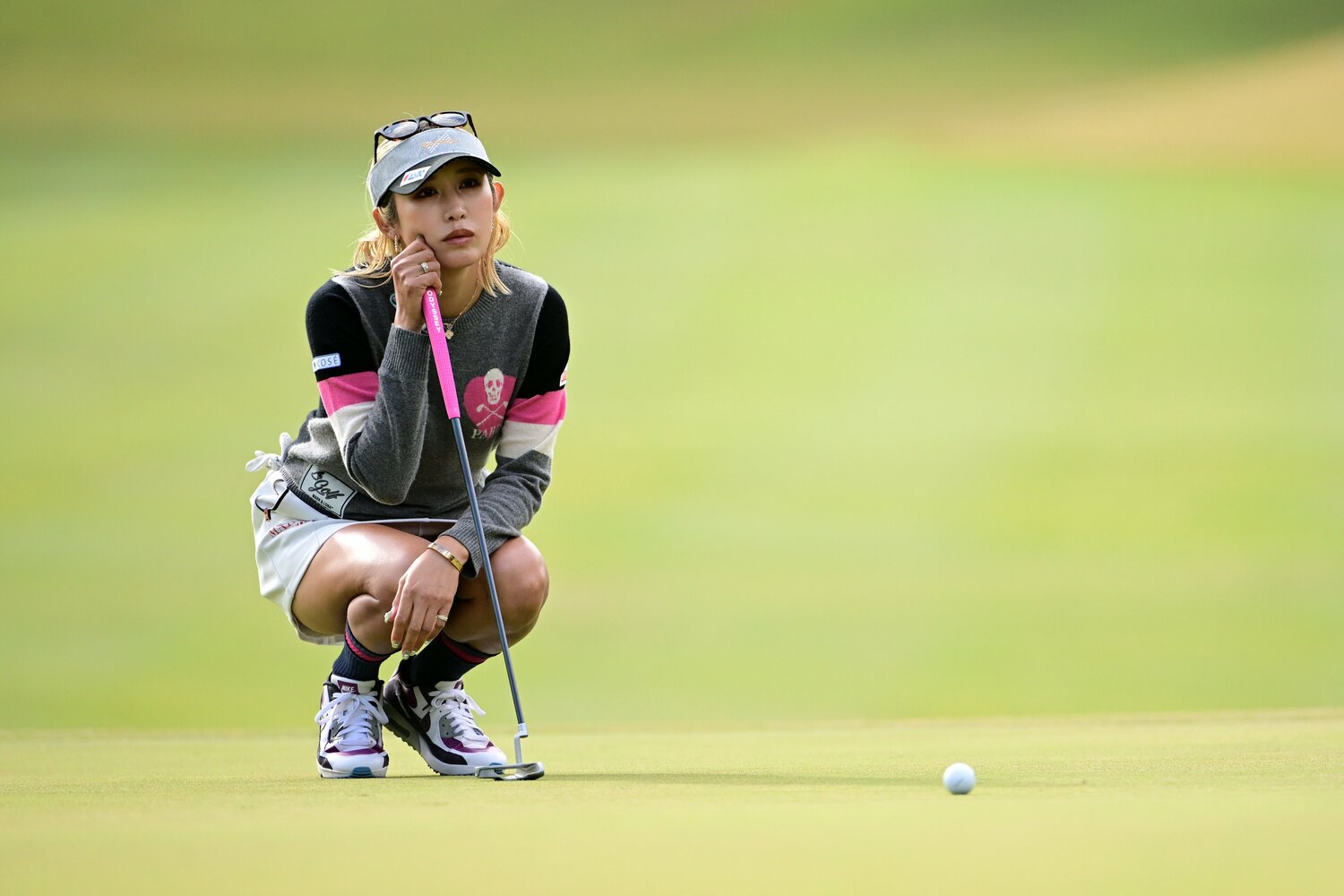 2勝目を挙げた金田久美子。初優勝から11年以上も空くブランク優勝はツアー最長記録だった　©︎Atsushi Tomura/Getty Images