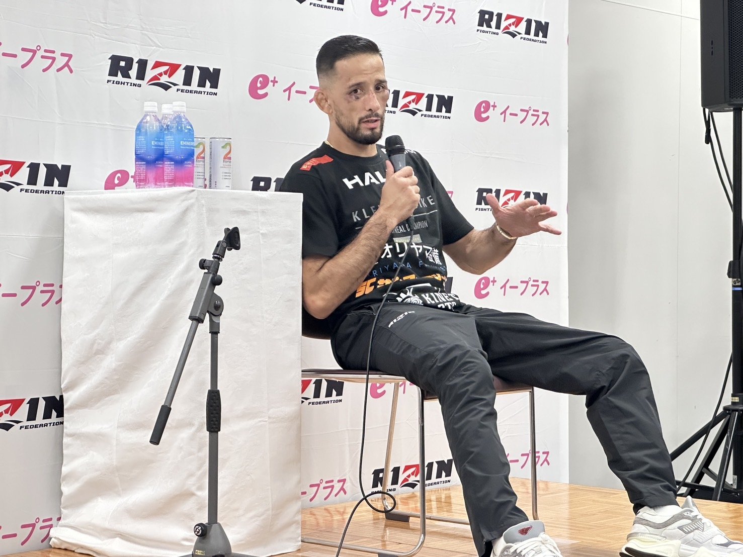 試合後に思いを語ったクレベル　©Norihiro Hashimoto