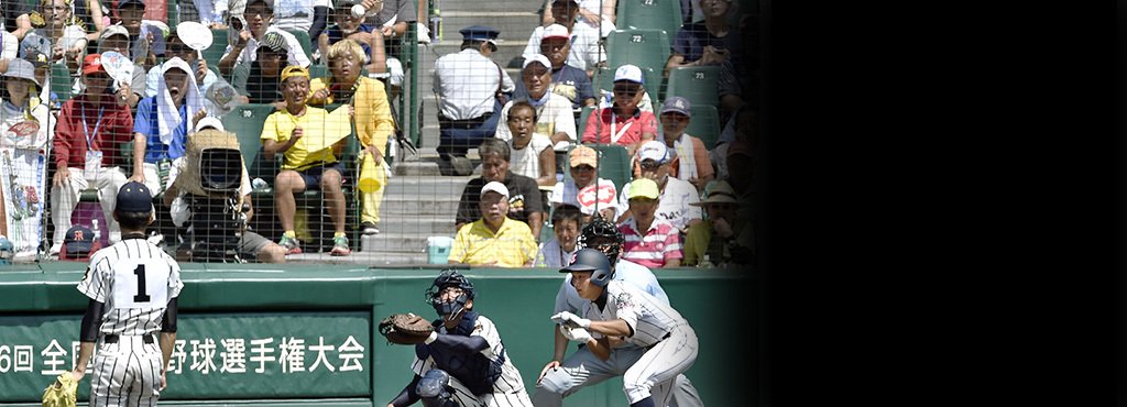 “超スローカーブ”をもう一球。東海大四・西嶋亮太の才能と努力。＜Number Web＞ photograph by Kyodo News