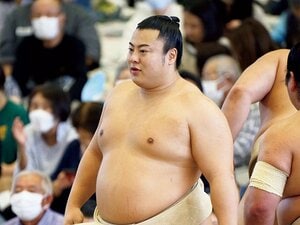 「これは誤審ではないか？」“疑惑の軍配”に翔猿の本音…「（相撲は）いや、楽しくはないですよ」人気急上昇中、32歳力士の無骨な素顔