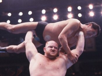 「あの瞬間、ベイダーはモンスターになったんだ」猪木を3分で倒した“最強外国人レスラー”衝撃デビューの真相《WWE殿堂入り》＜Number Web＞ photograph by AFLO