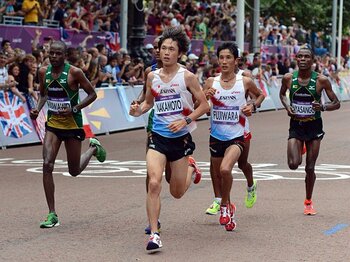 日本マラソン復活へ金哲彦が提言！世界と戦うには何が必要なのか？＜Number Web＞ photograph by Kaoru Watanabe/JMPA
