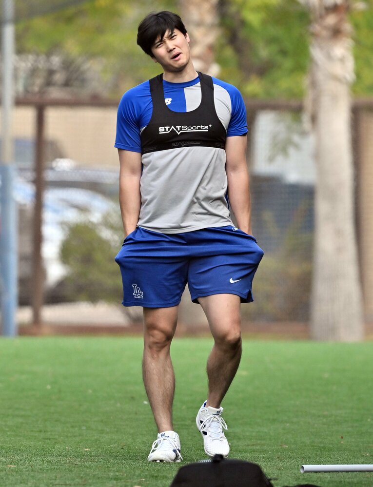ドジャースキャンプでの大谷　©JIJI PRESS