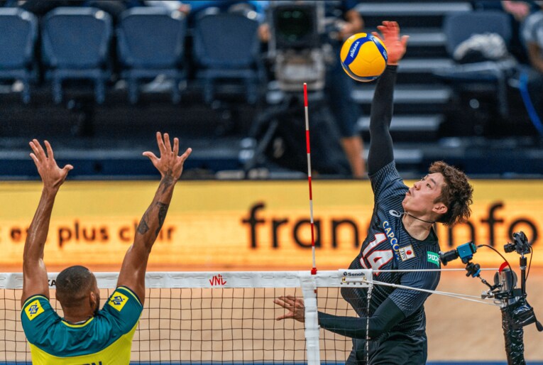石川祐希（NVLブラジル戦）　©︎FIVB