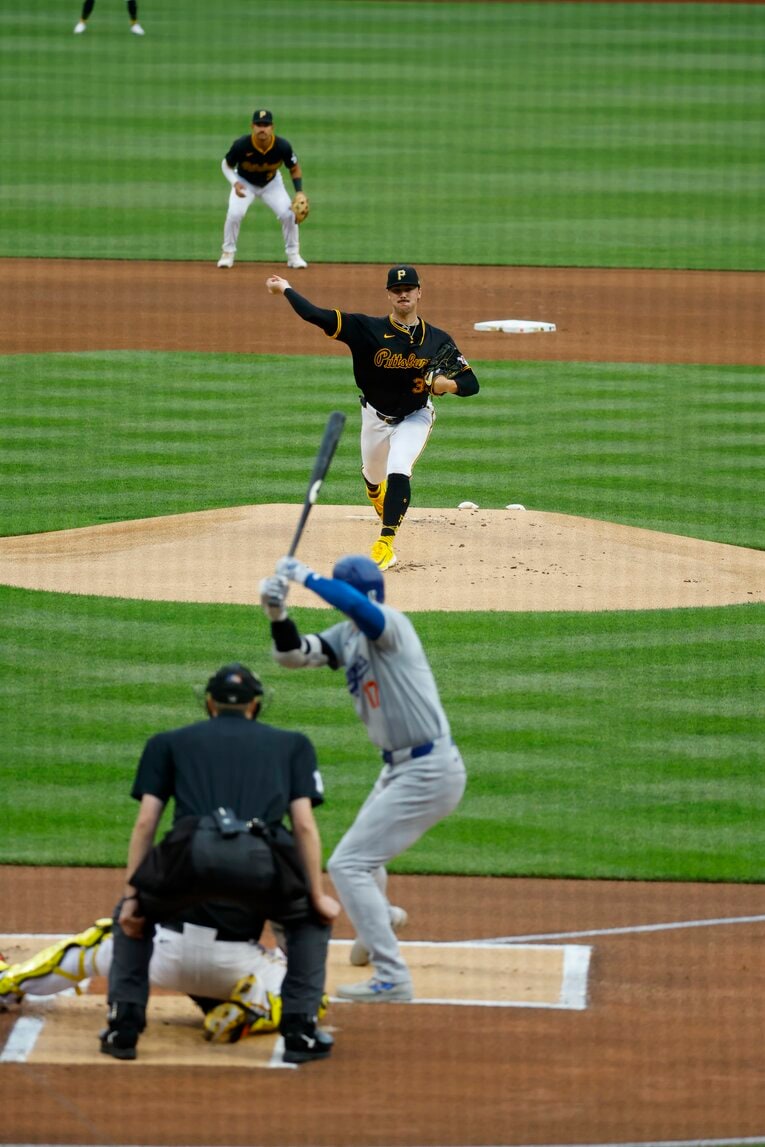 24年6月、怪物スキーンズと大谷の初対決。第2打席で100マイルをバックスクリーンに叩き込んだ　©Getty Images