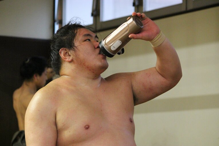 稽古中の豊昇龍　©Number Web