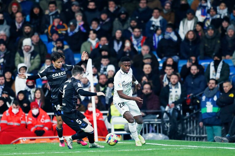 「クボのソックスに穴が！」バルサに続きマドリーも“久保建英が脅威”だった…現地撮影で感じた出色の貢献「クロースが苦虫を」(48)