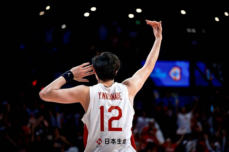 攻守に活躍を見せチーム2番目の21得点を挙げた渡邊雄太　©︎FIBA