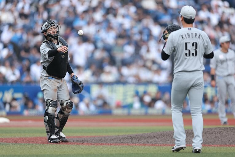 木村との10代バッテリー　©︎Chiba Lotte Marines