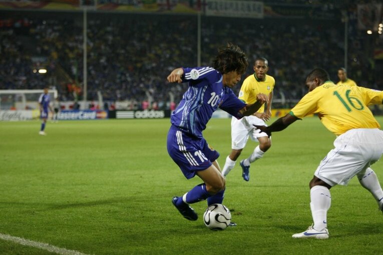 中村俊輔vsブラジル　©JMPA