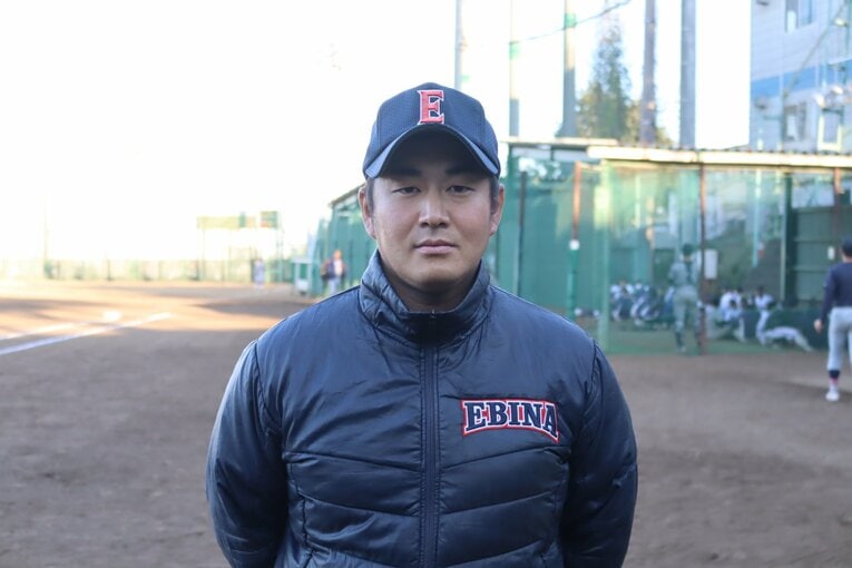 神奈川県立海老名高校　川﨑真一監督　©Kou Hiroo