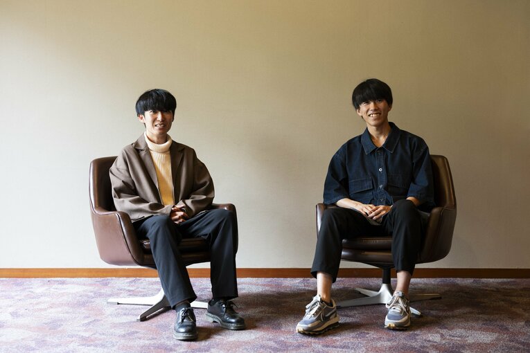 プライベートでも仲が良いという近藤幸太郎と佐藤一世　©Tomosuke Imai